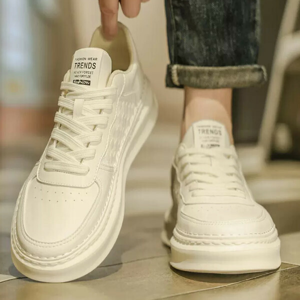 Casual flat shoes are versatile
