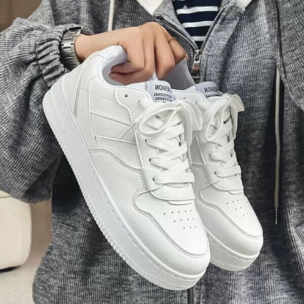 Casual little white shoes trendy model