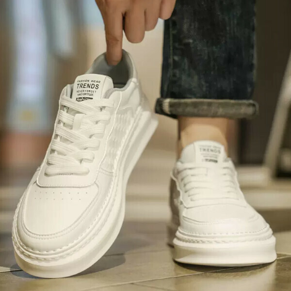 Casual flat shoes are versatile