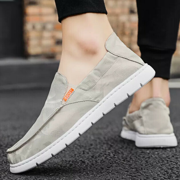 Canvas casual flat shoes are versatile