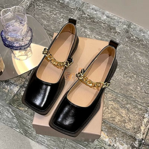 Versatile chain French flat shoes
