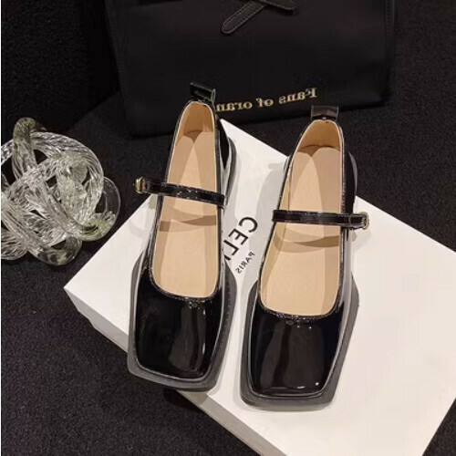 Patent leather square toe low heel flats