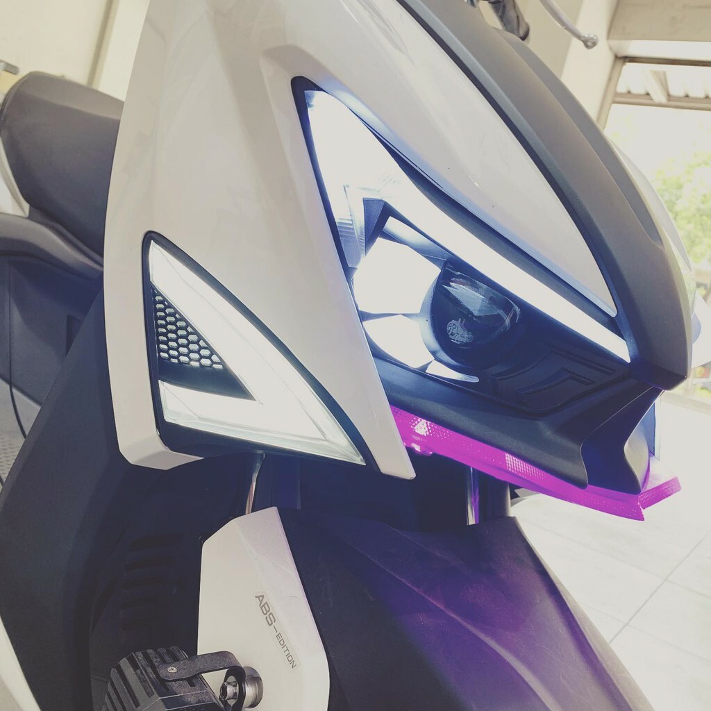 金鑫燈藝 勁戰六代 V8立體日行燈