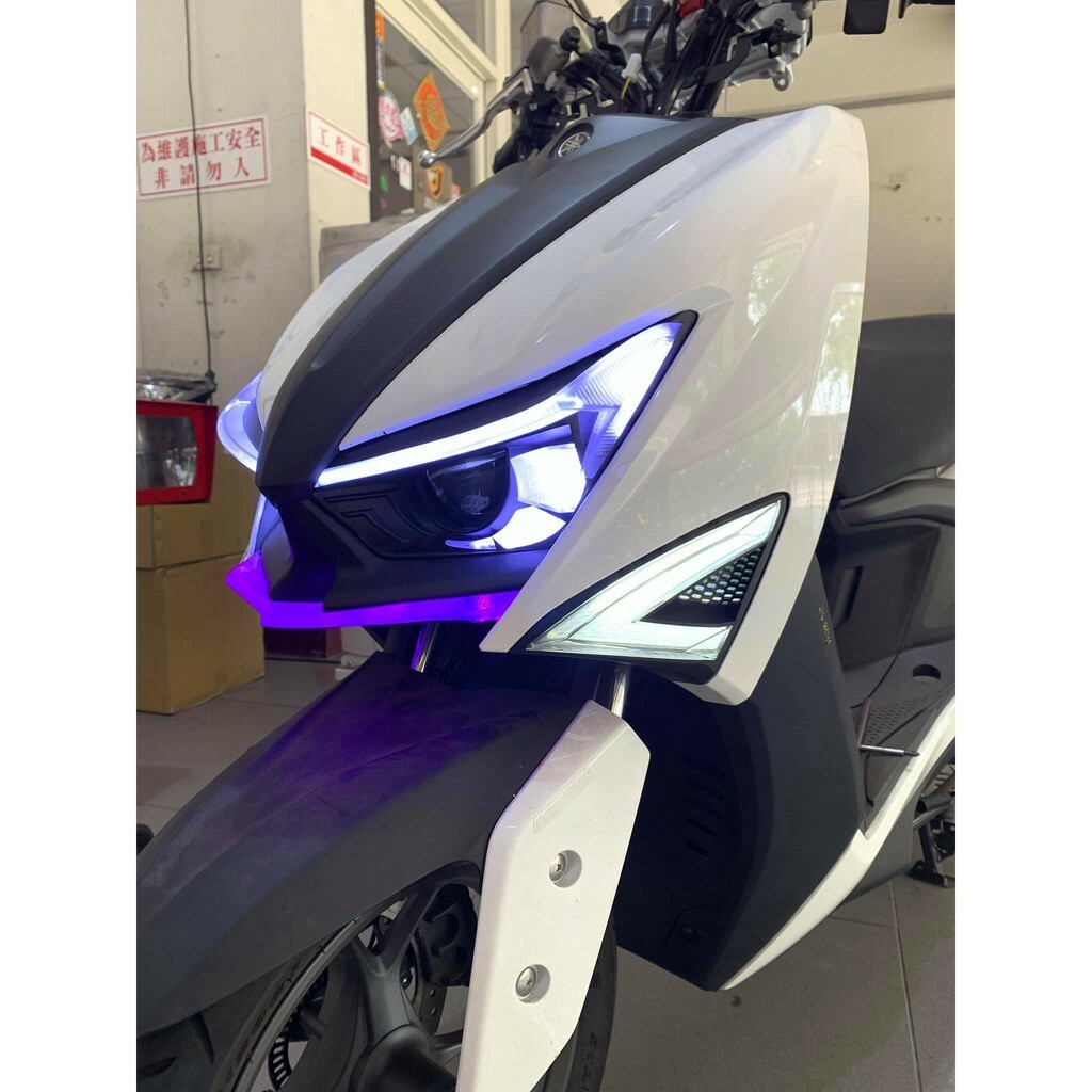 金鑫燈藝 勁戰六代 V8立體日行燈