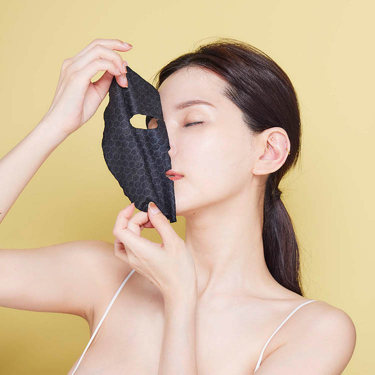 活膚嫩白石墨烯面膜