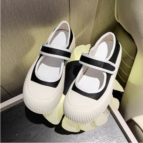 Velcro thick sole sports and casual white shoes