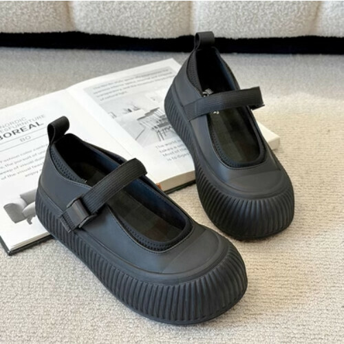 Round toe casual canvas shoes