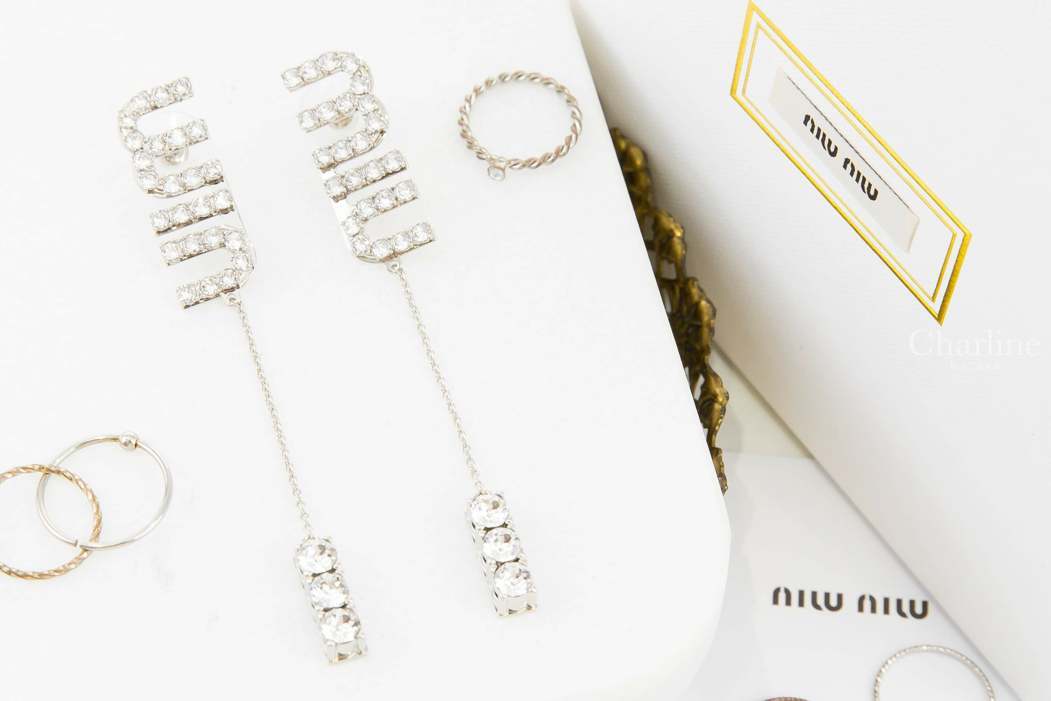 Miu Miu Pendant Earrings With Crystals 銀色水晶字母垂墜耳環