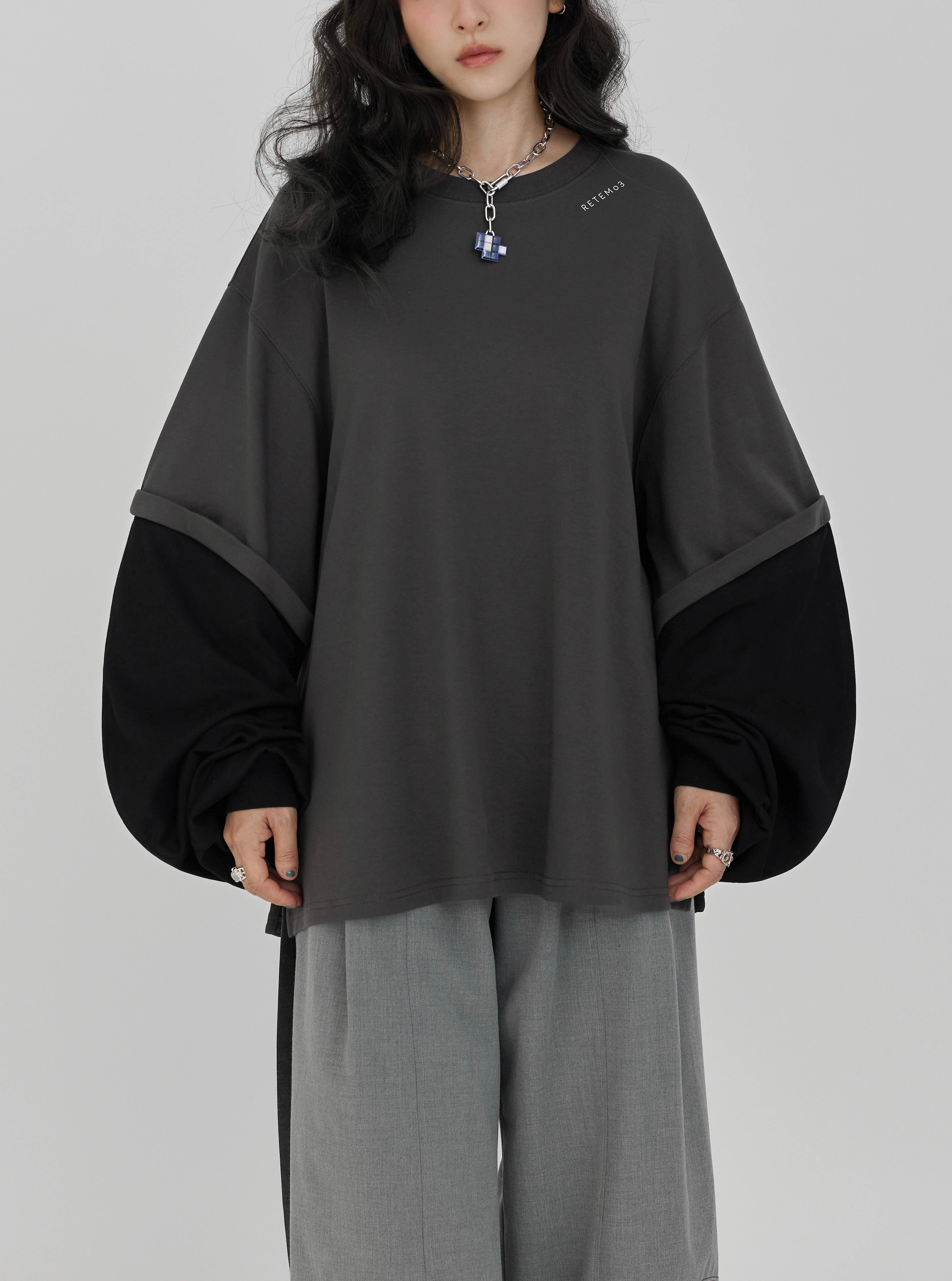 Color Matching Patchwork L/S Tee | Dark Gray