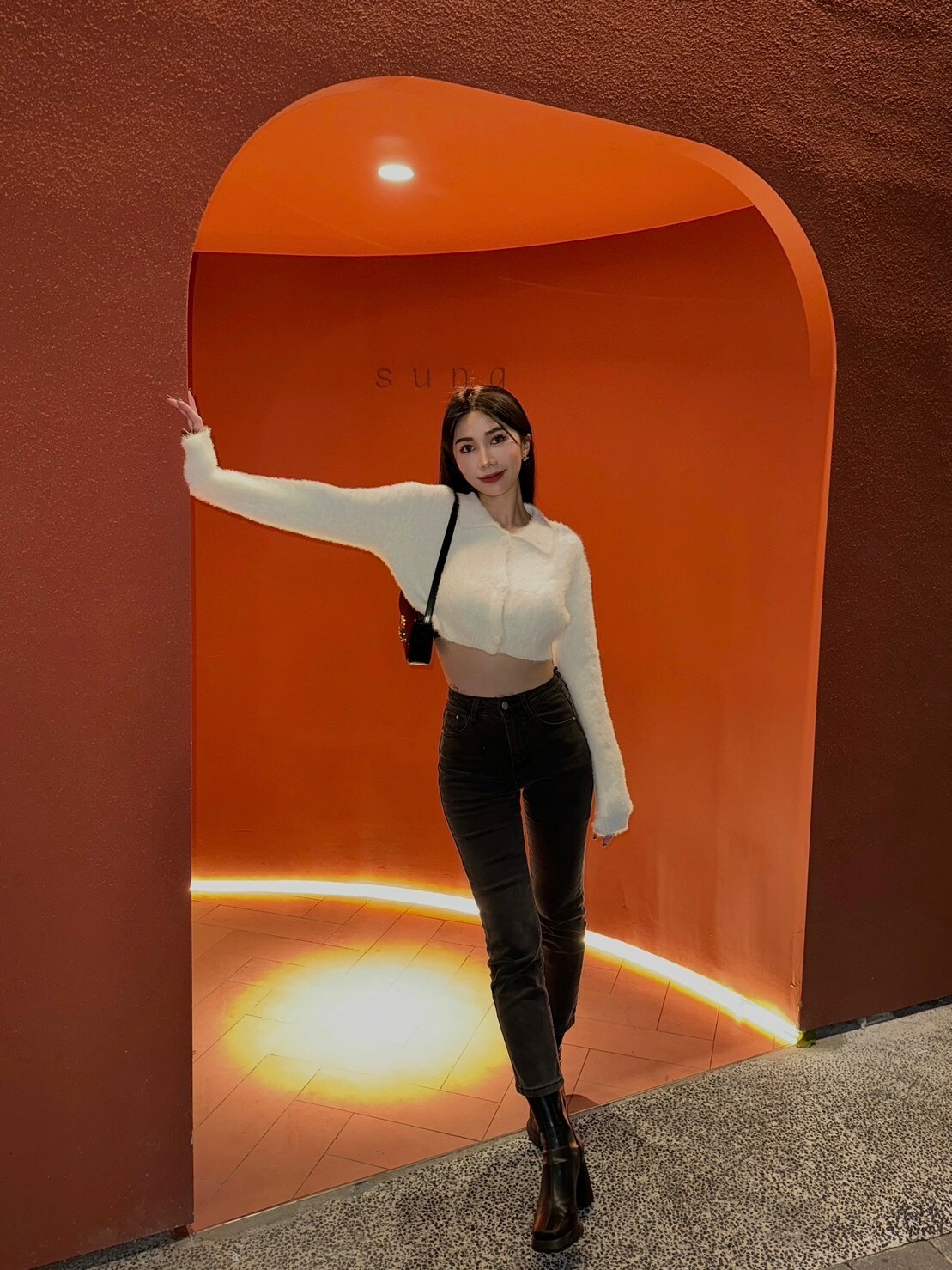 激瘦!黑灰直筒窄管九分褲