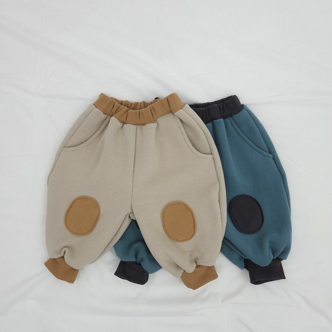 🇰🇷韓國小眾品牌2023冬季兒童可愛燈芯褲👖