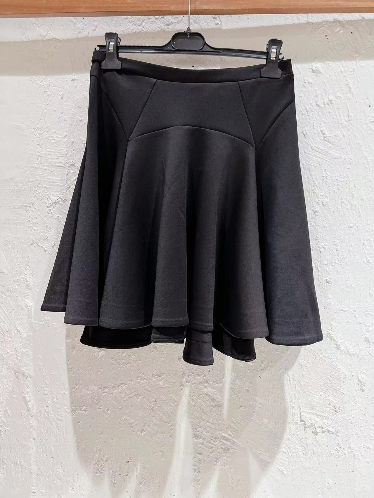 Dalla A 黑色顯瘦半截裙 -T