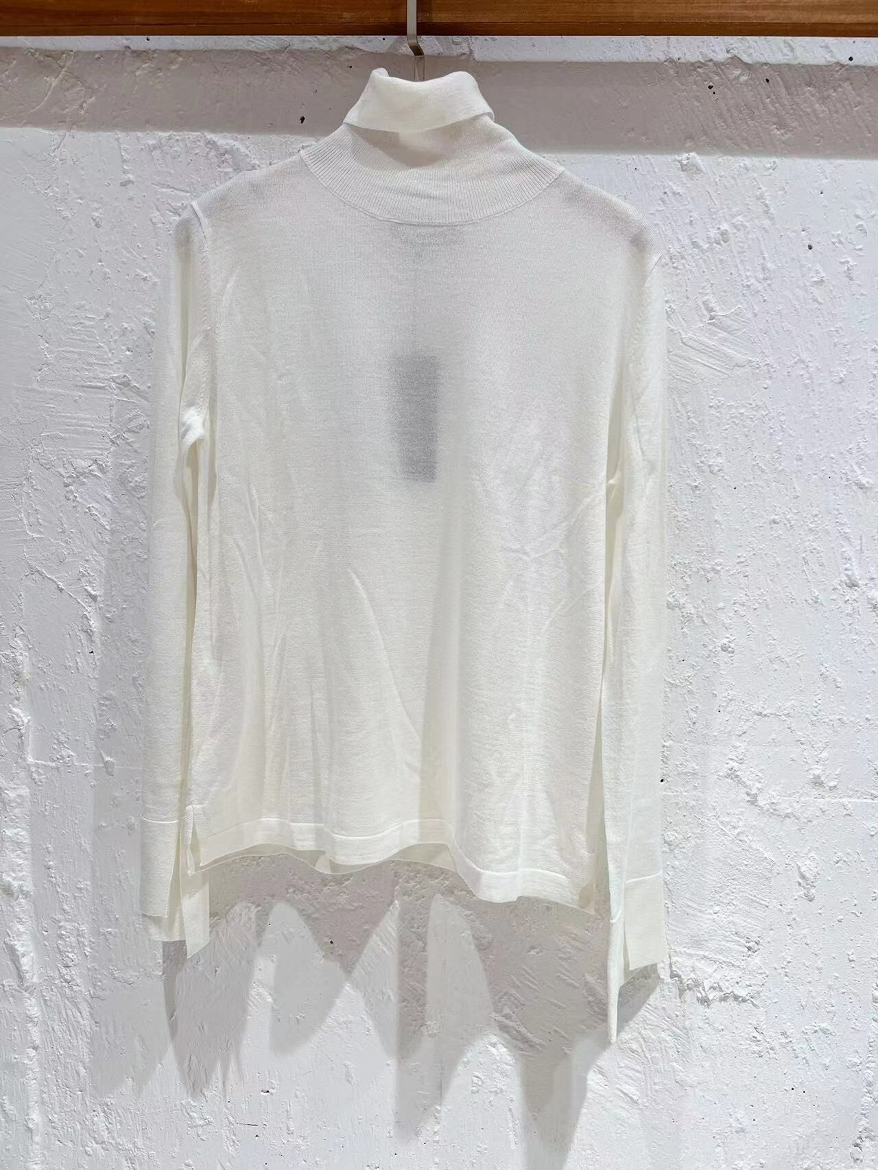 白色高領針織上衣 -T