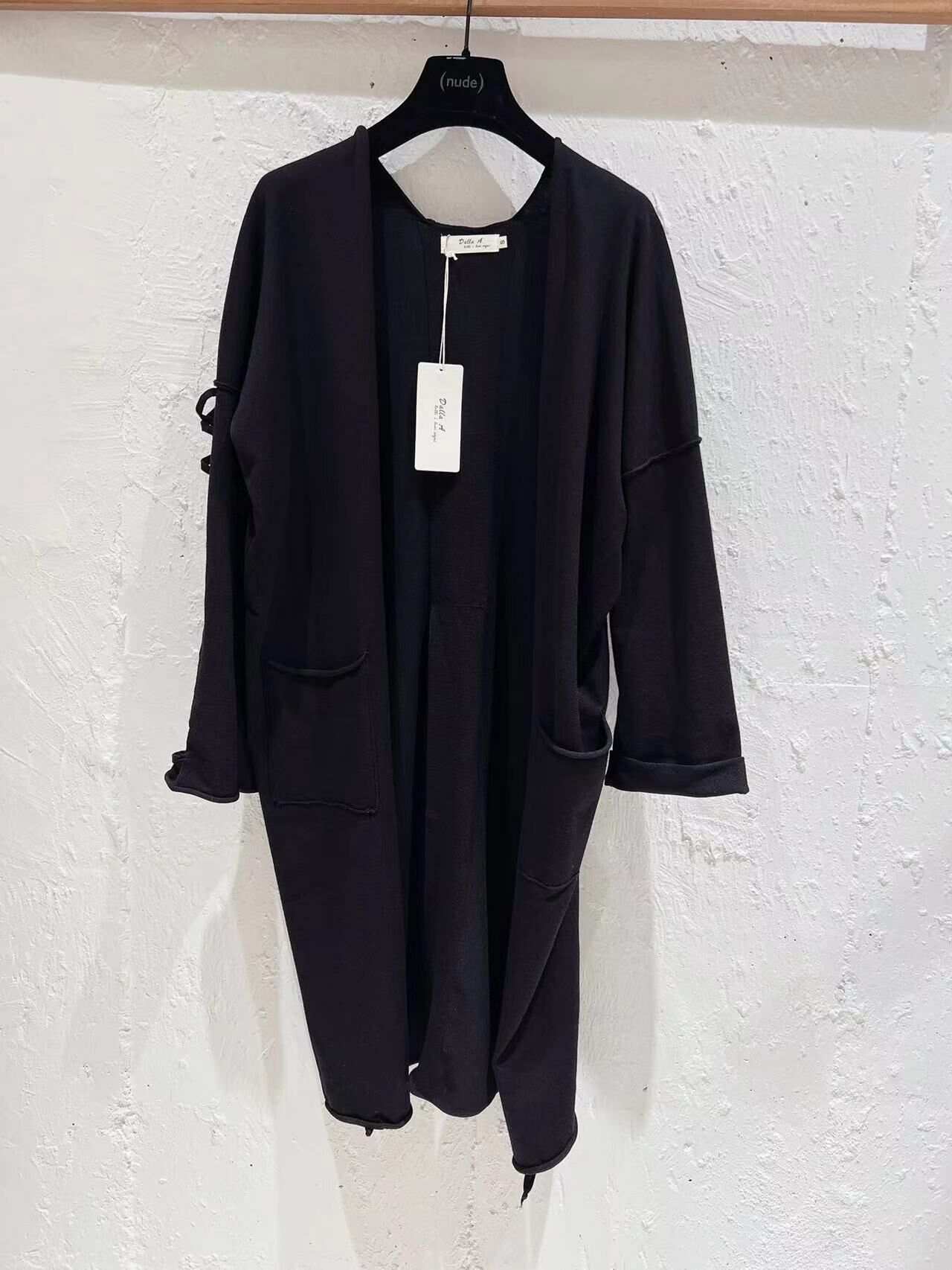 Dalla A 黑色薄款外套 -T