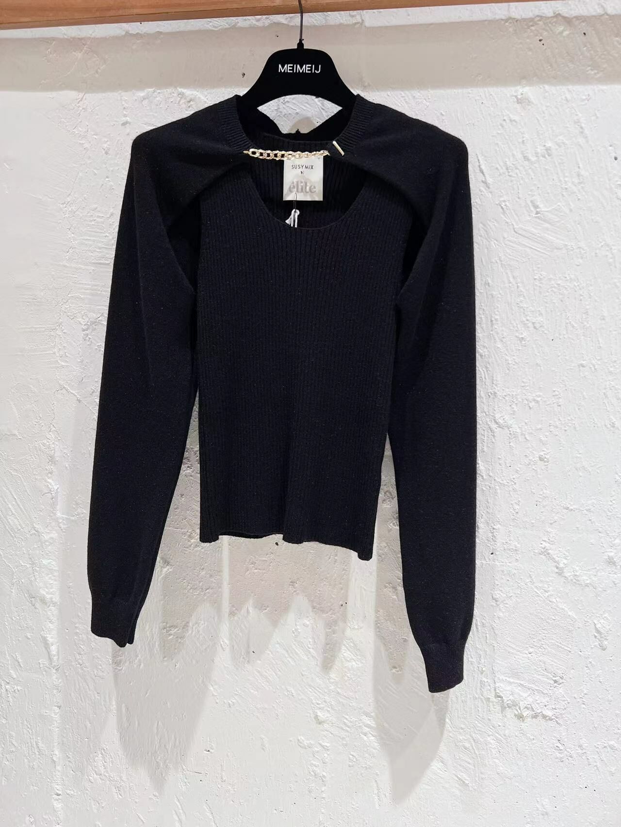 Susy Mix 黑色兩件套扣子上衣 -T