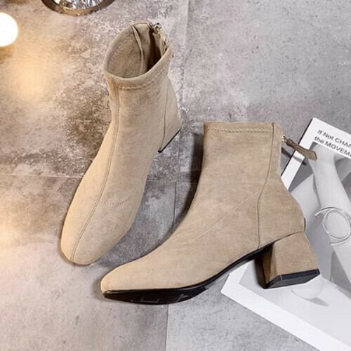 Women's boots with block heels and small booties