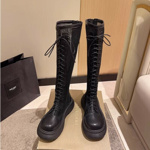 Thin hollow high-rise boots