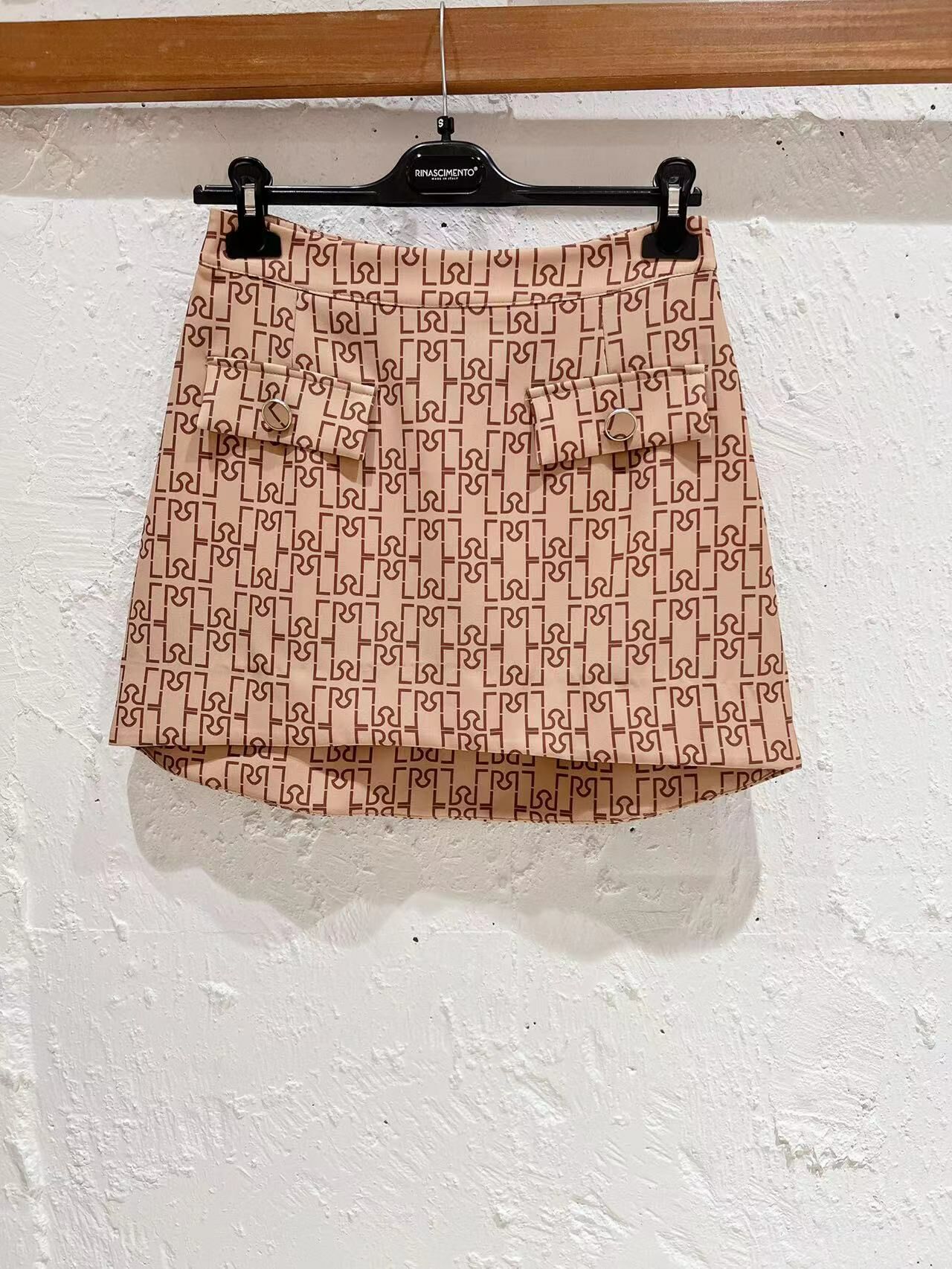 粉色花紋兩袋短裙 -T