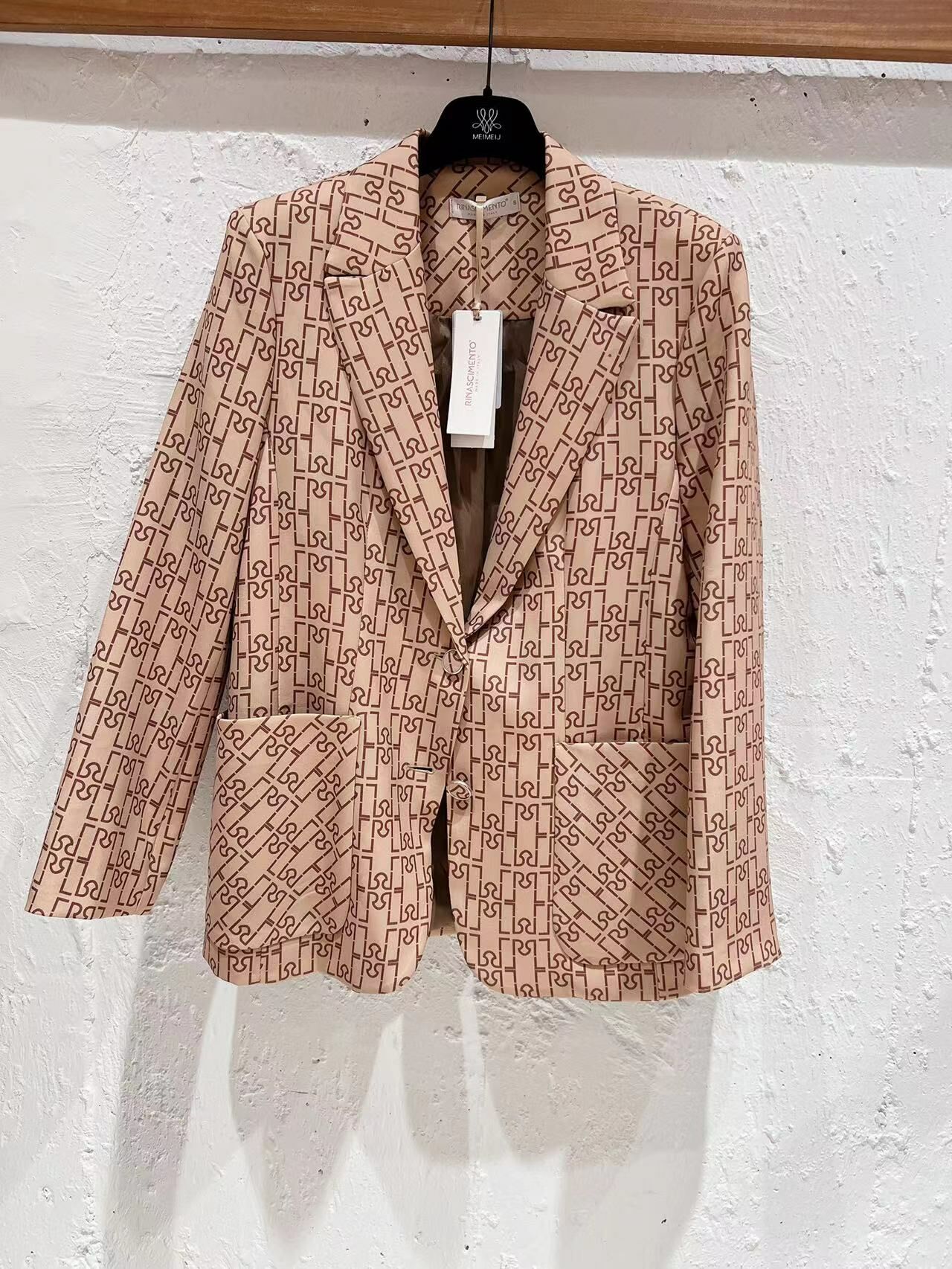 粉絲花紋西裝外套 -T