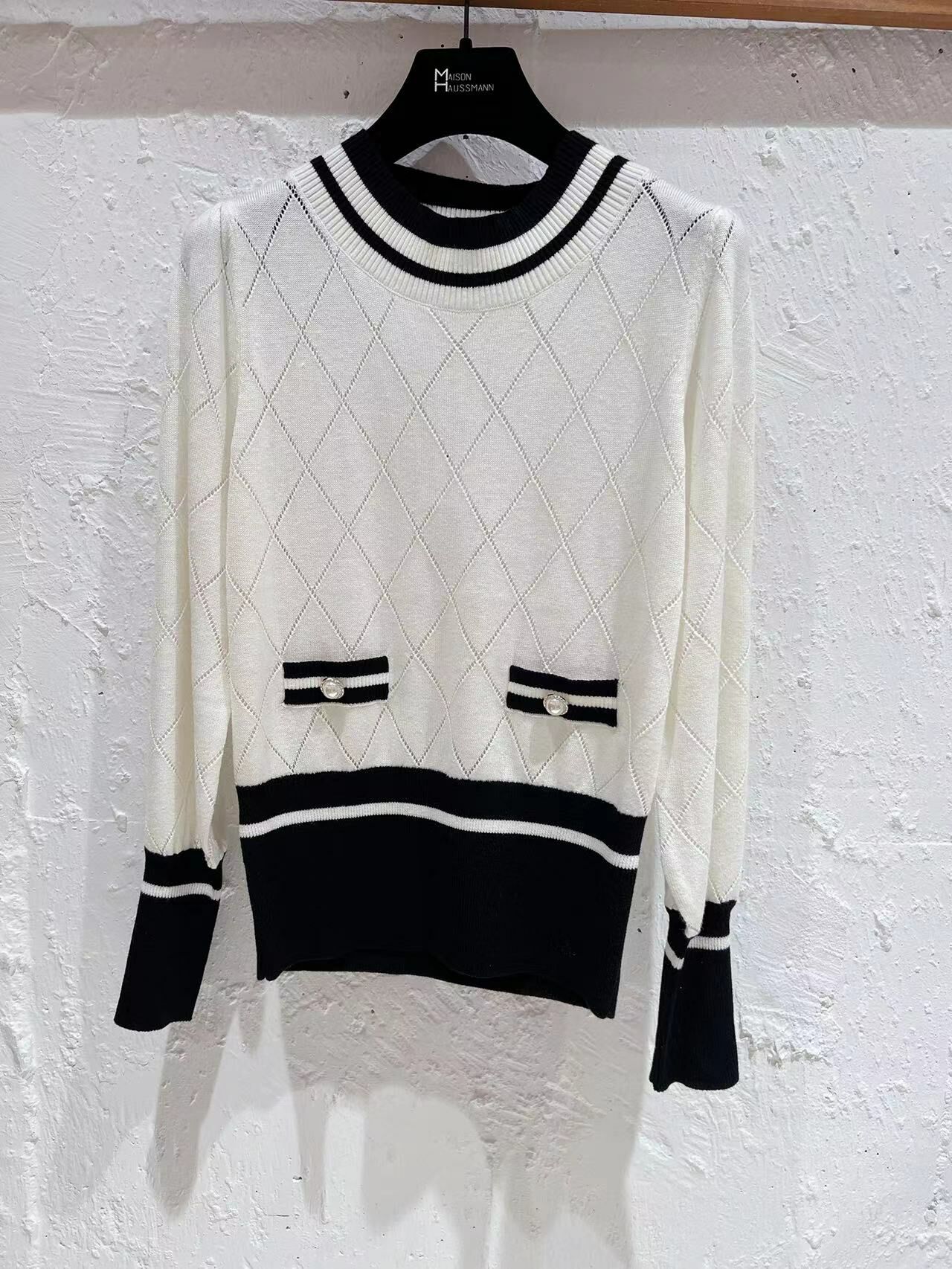 白色菱格紋套頭針織上衣 -T