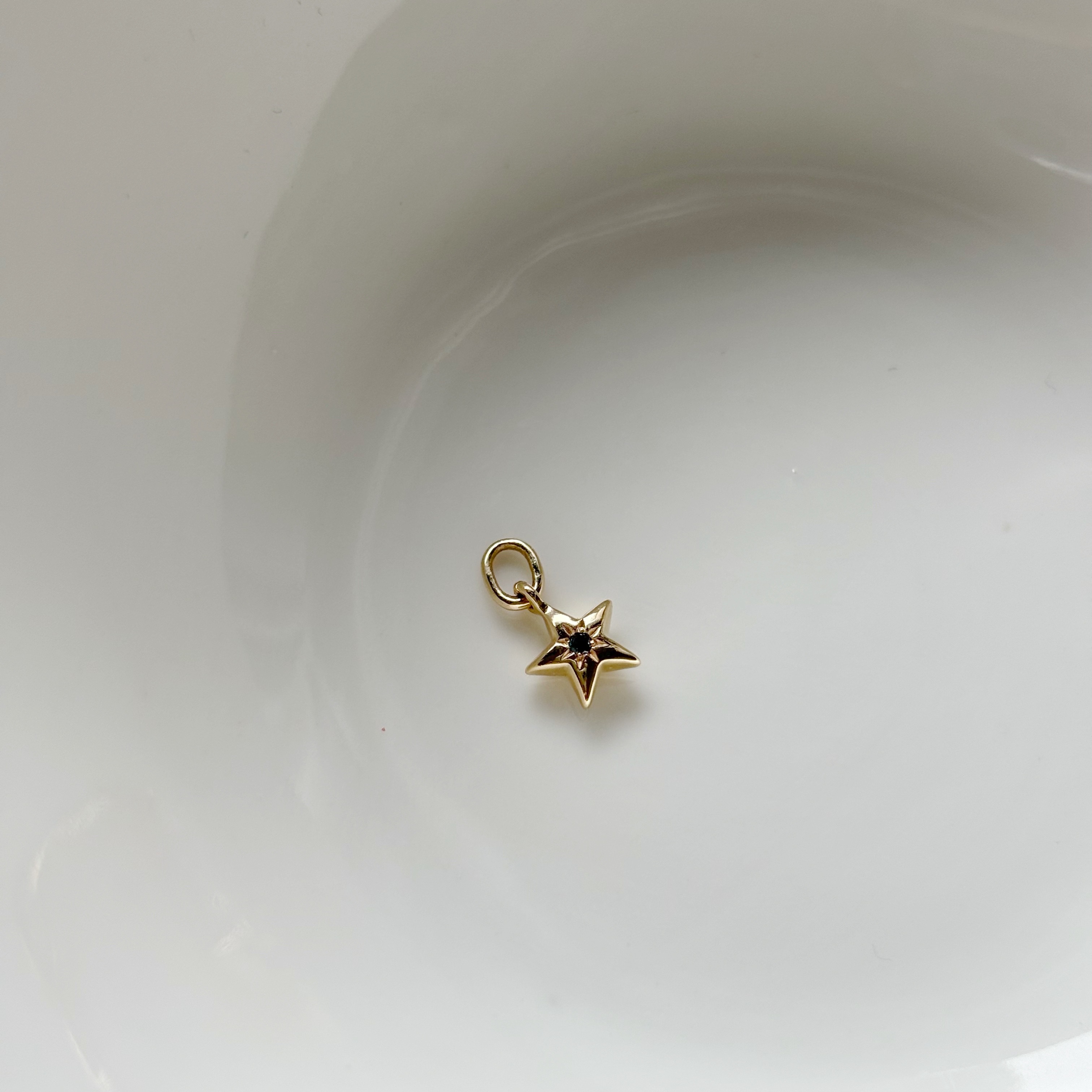 14k胖胖星藍鑽石耳墜