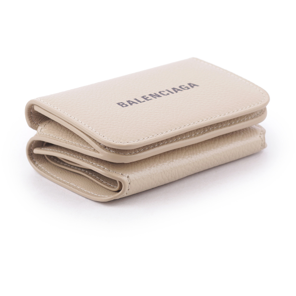 【BALENCIAGA】經典Logo牛皮壓釦三折短夾(Mini)(暖米色) 593813 1IZI3 2761