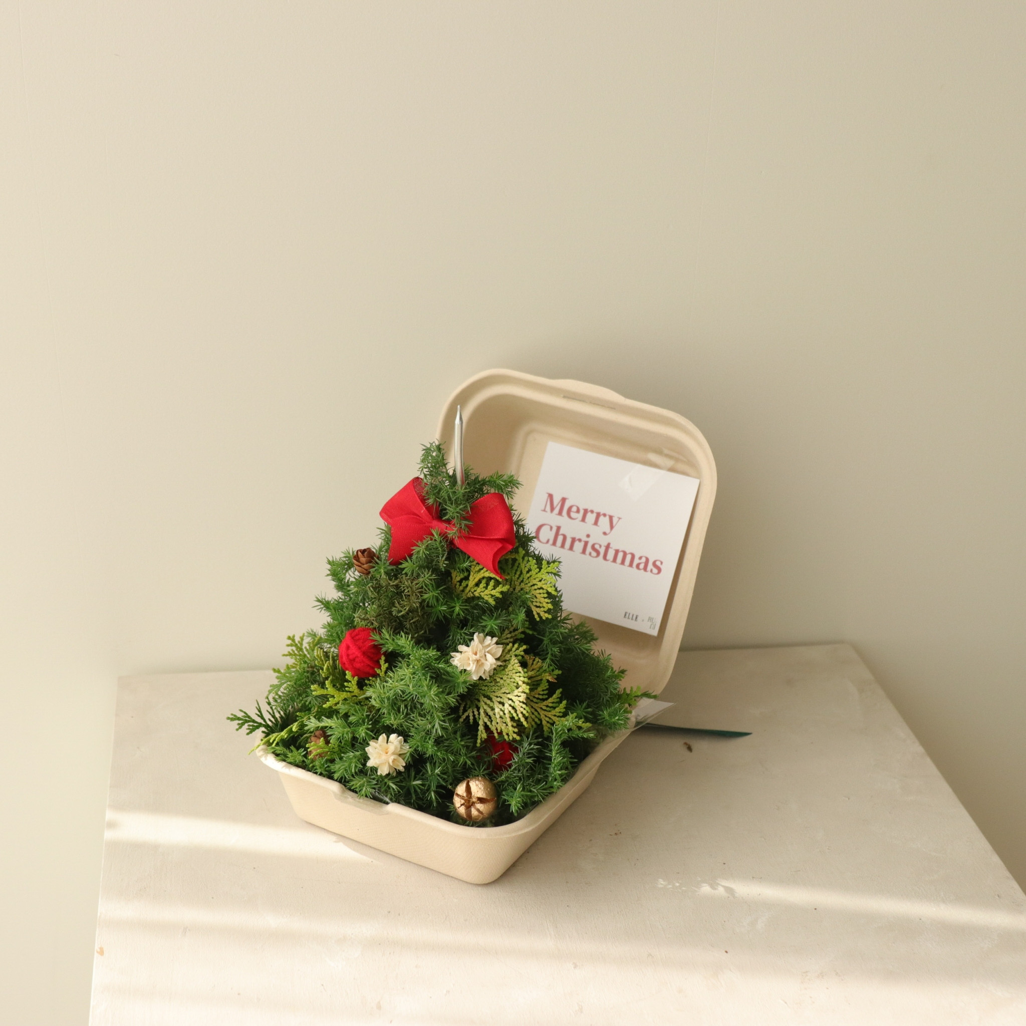 RUNI Christmas - 聖誕小糕🍰（不可食用）