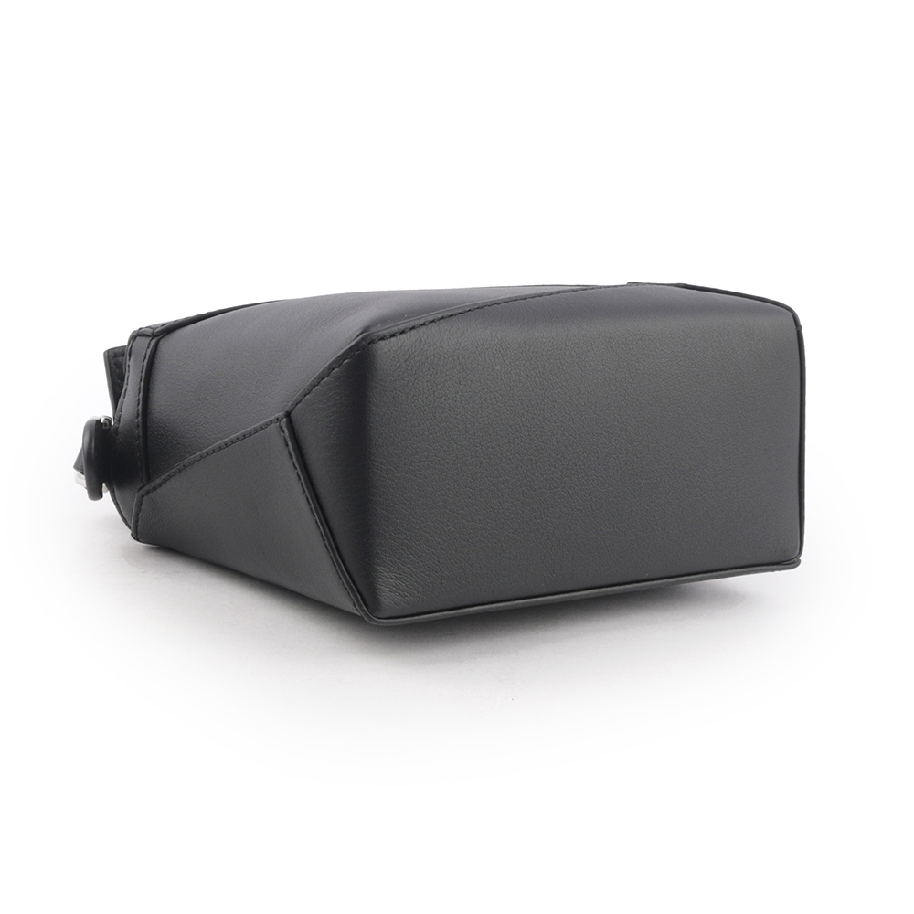 【LOEWE】Puzzle 拼圖經典小牛皮手提/斜背兩用包(迷你)(黑色) A510P88X26 1100