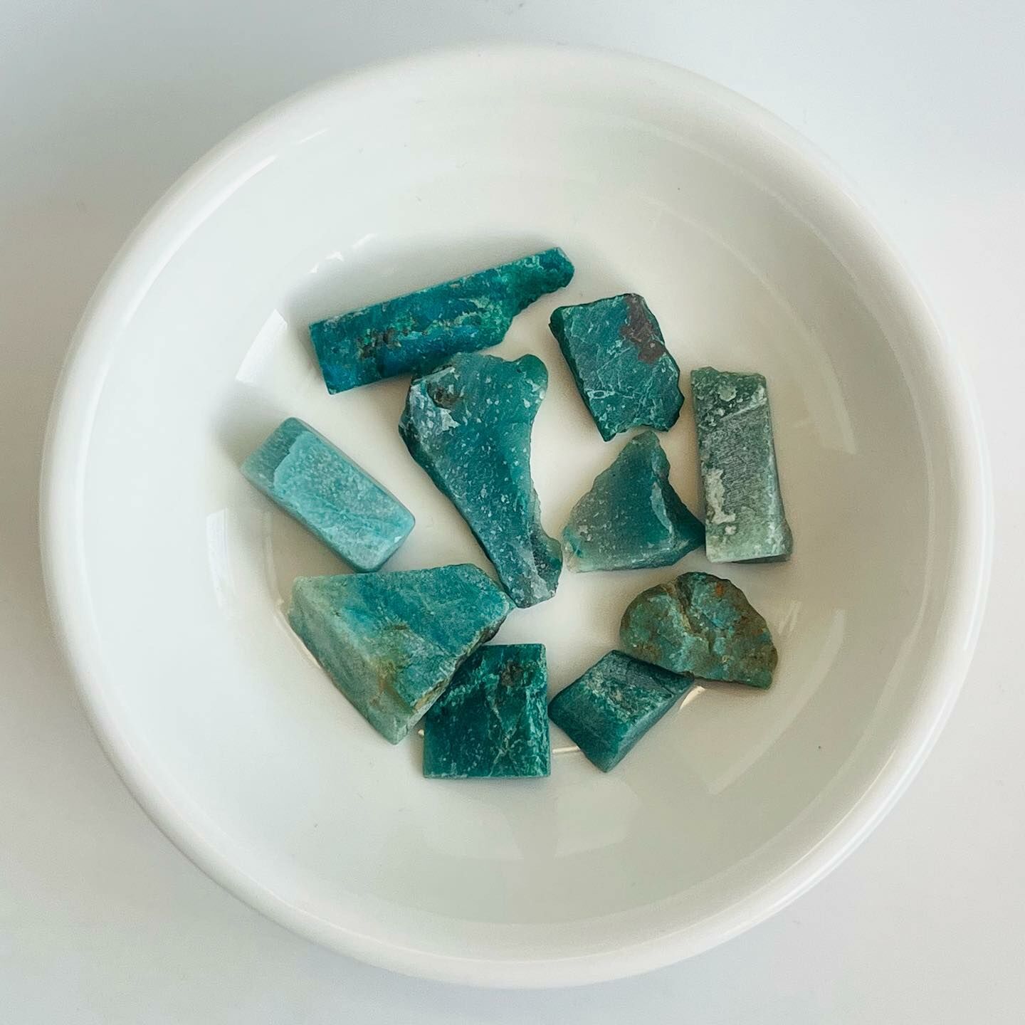 [原石] 台灣藍寶原礦 邊角料