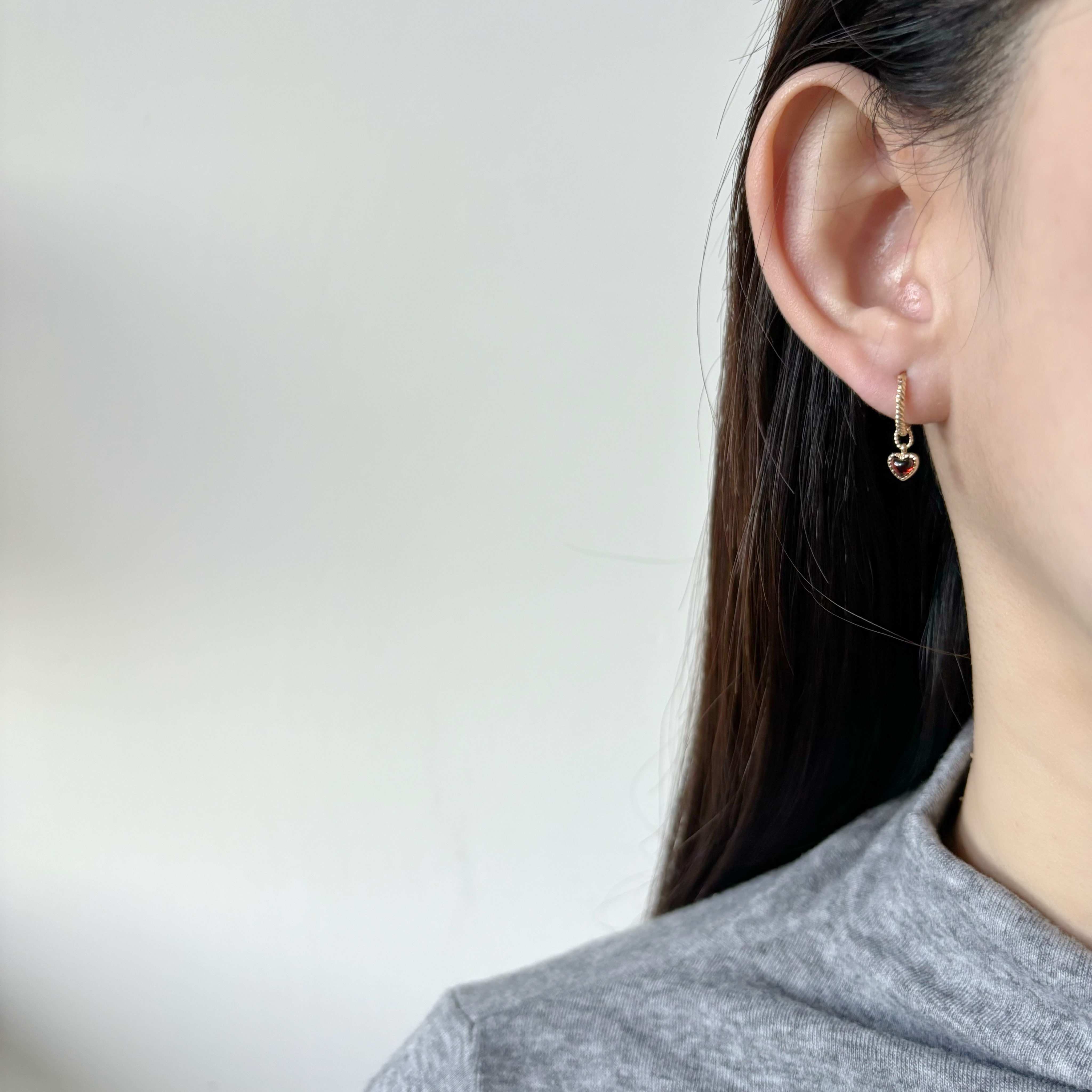 14k QQ heart石榴石耳墜