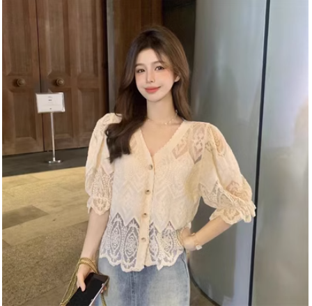 Hollow lace shirt