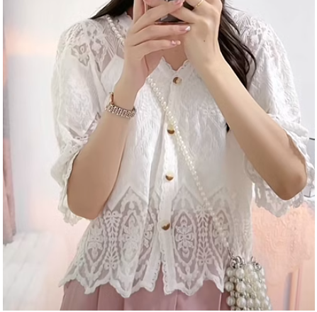 Hollow lace shirt