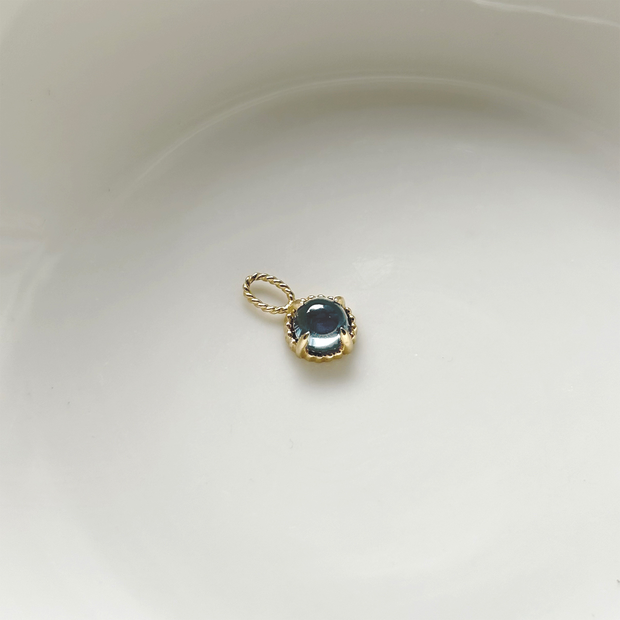 14k杯子蛋糕倫敦托帕石耳墜