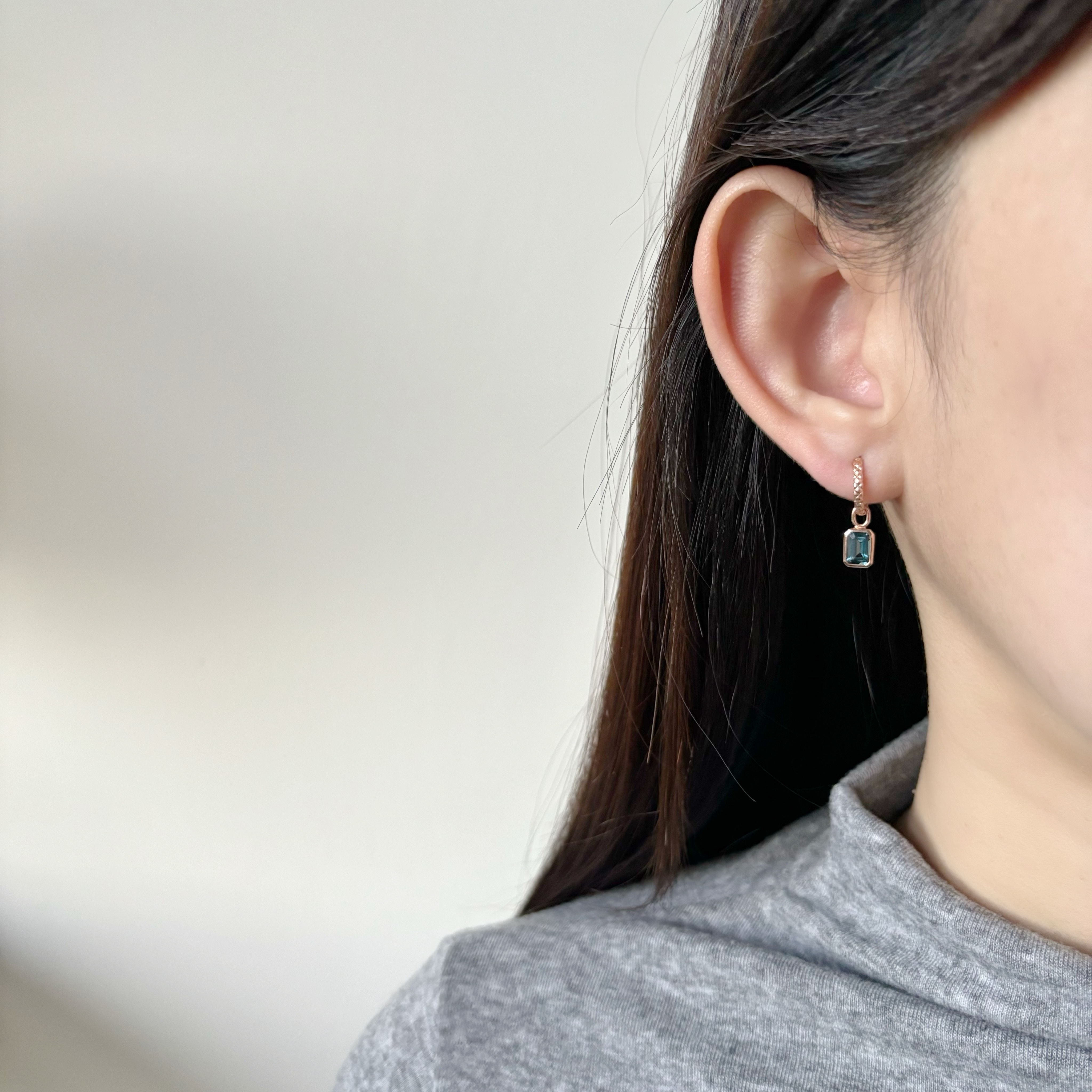 14k Emerald cut倫敦托帕石耳墜