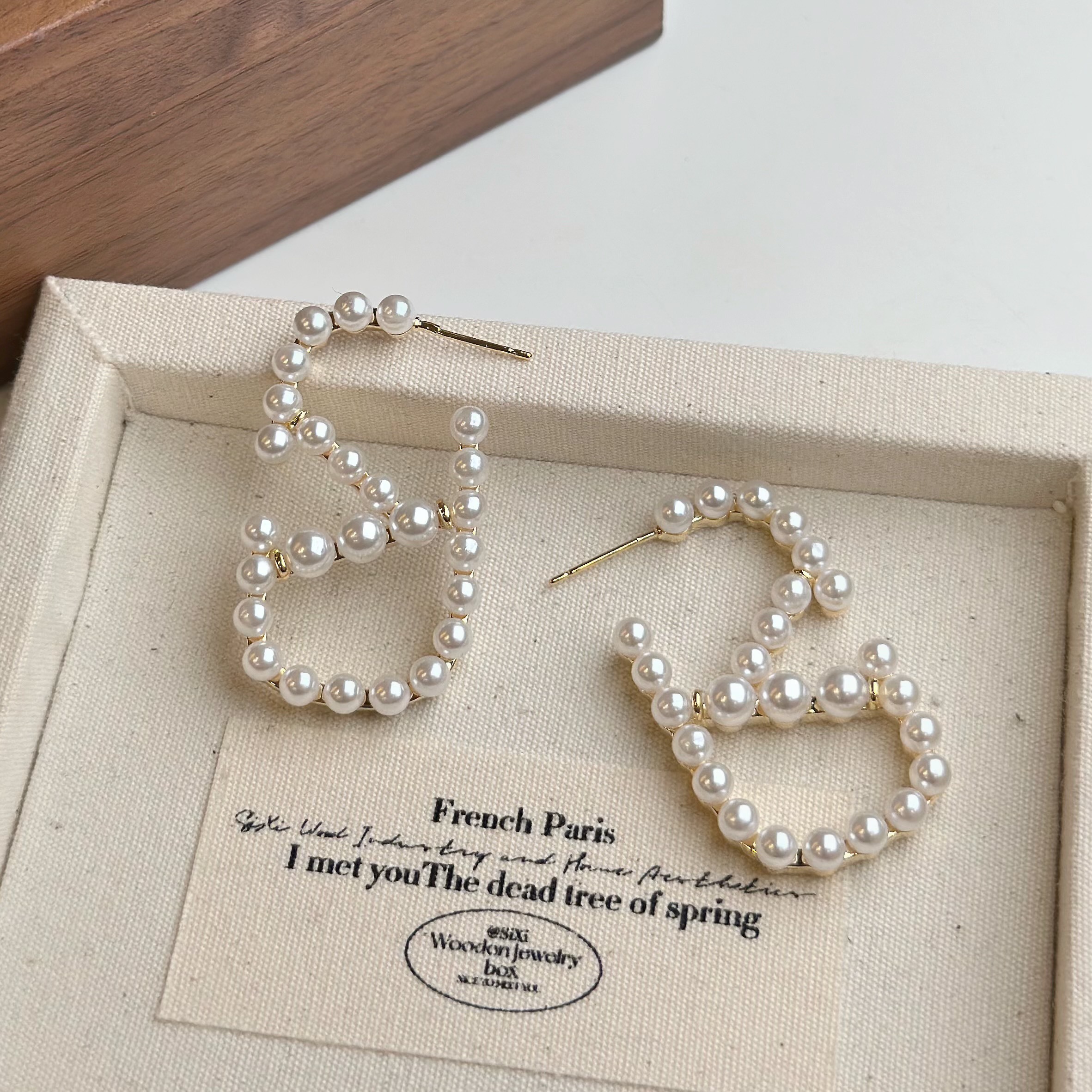 K19高雅．珍珠字母C字圈