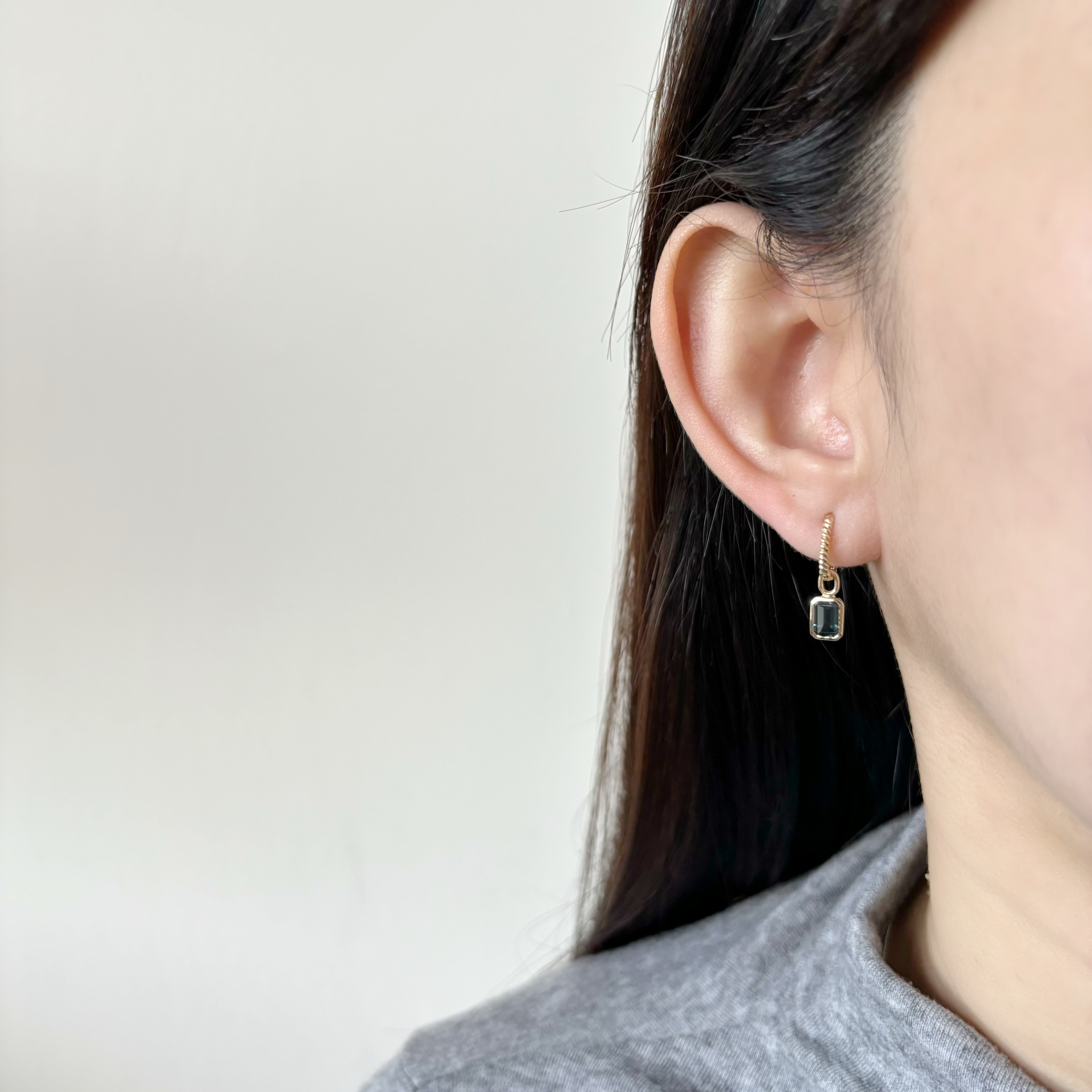 14k Emerald cut倫敦托帕石耳墜