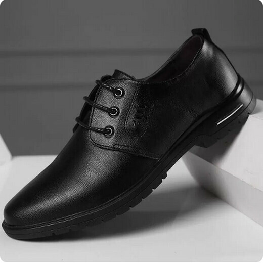 Hollow breathable leather shoes (197-8 spring and autumn style)