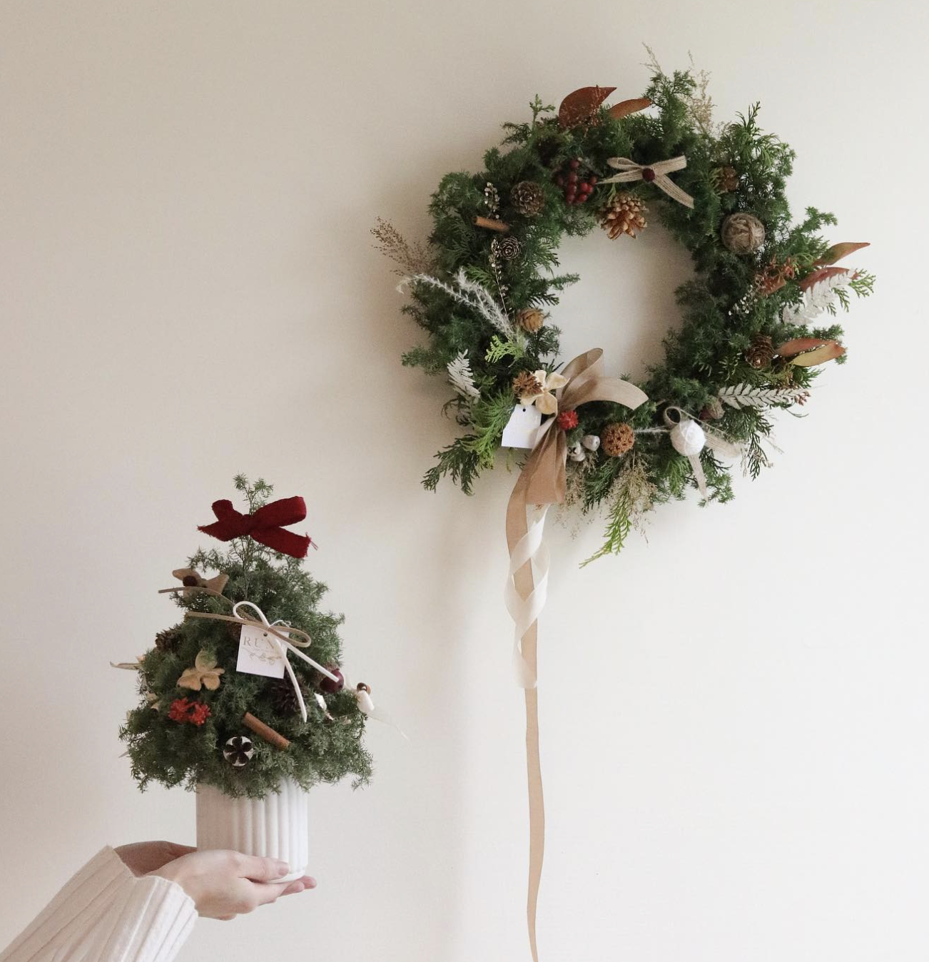 RUNI Christmas - ❄️ 聖誕花圈