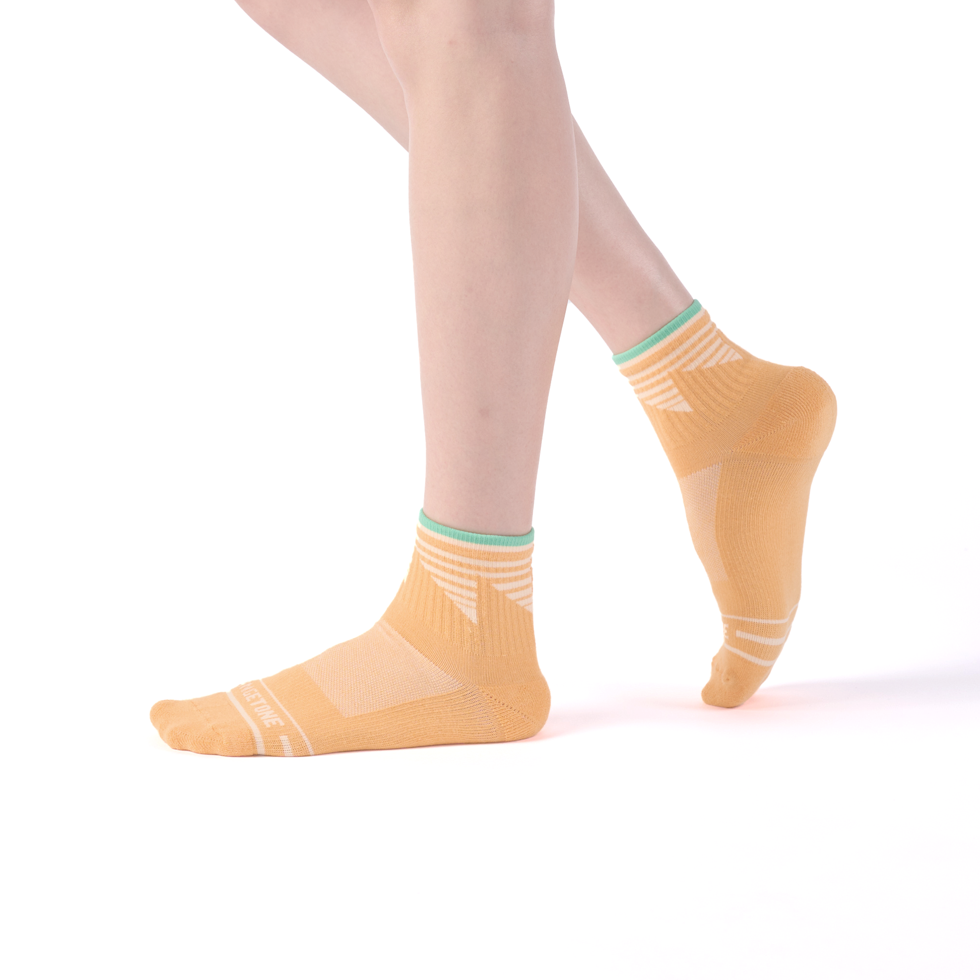 Land 抗菌運動中筒襪〈橘〉