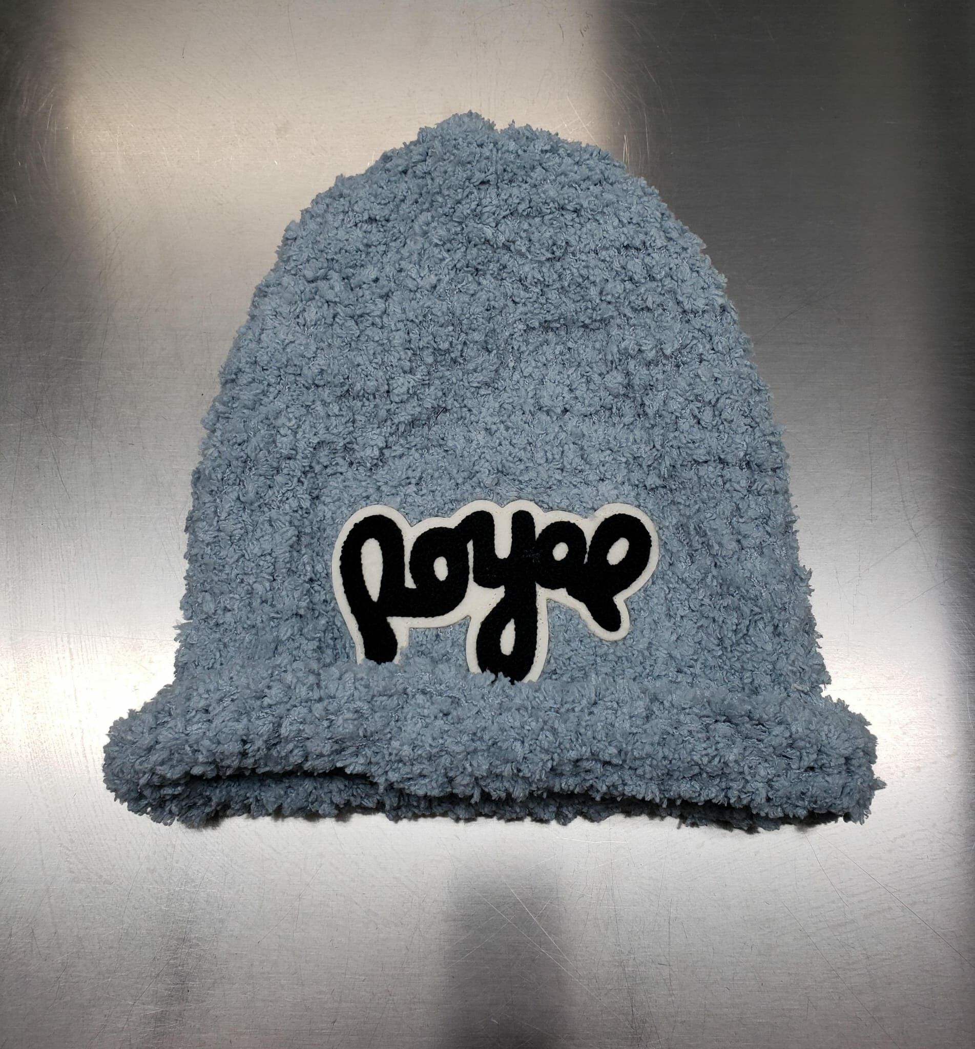 英文字針織冷帽 H669