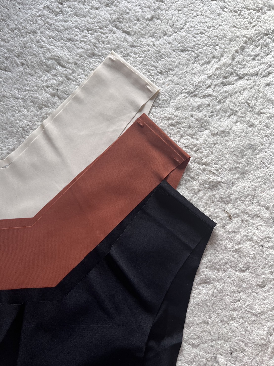 歐美無痕V字內褲(3入組)