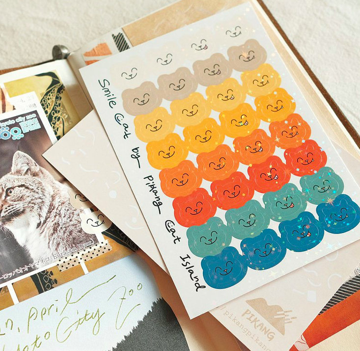 微笑貓 防水小貼紙 雷射貼紙｜皮康