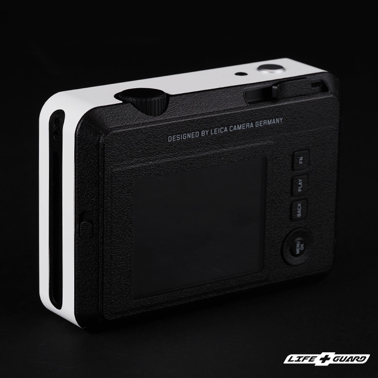 LIFE+GUARD 相機貼膜背面示意，適用 Leica SOFORT 2