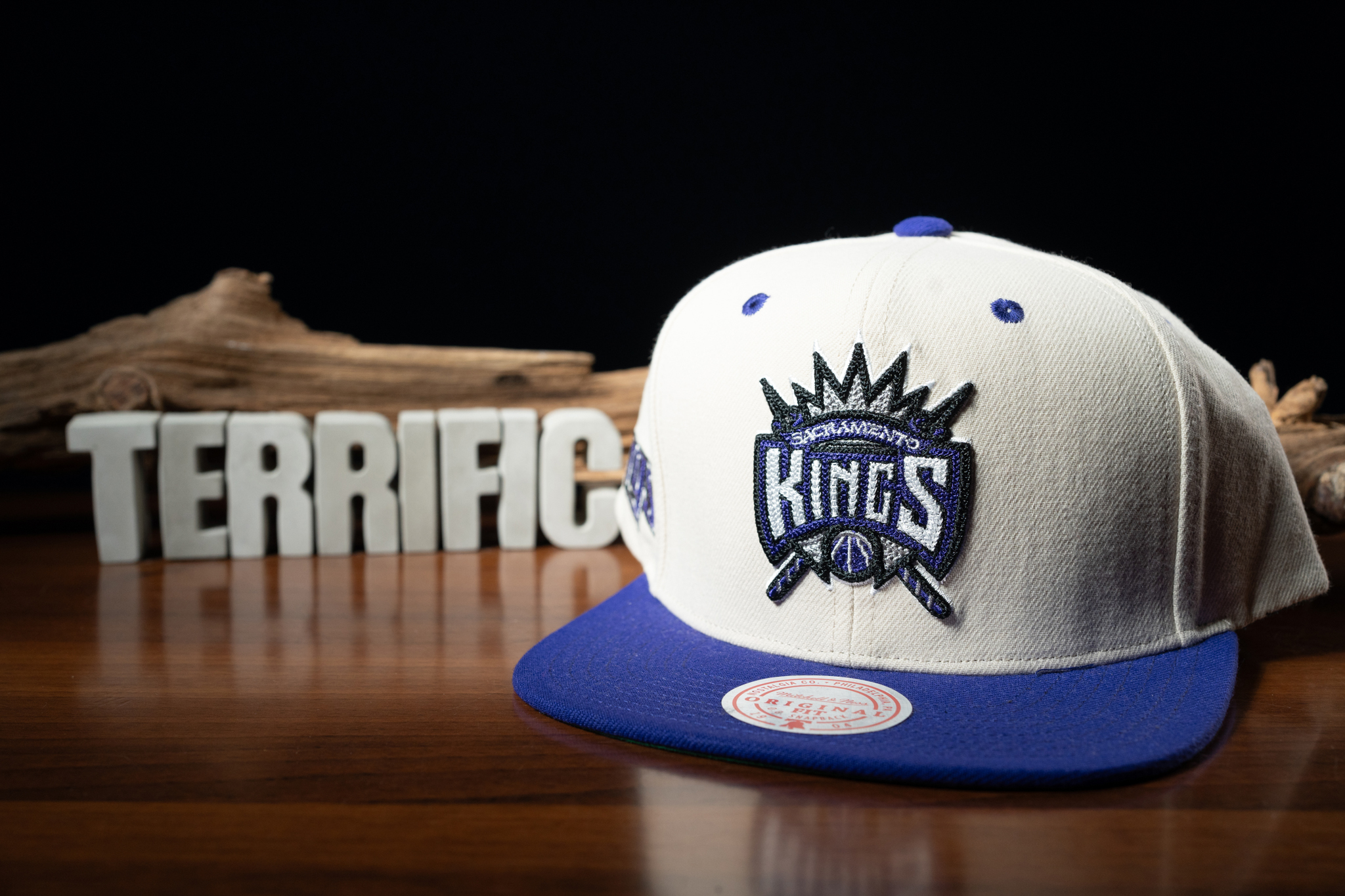 NBA帽子 Sacramento Kings 沙加緬度國王 電繡 復古隊徽 白底紫 棒球帽 M&N 可調式 全新