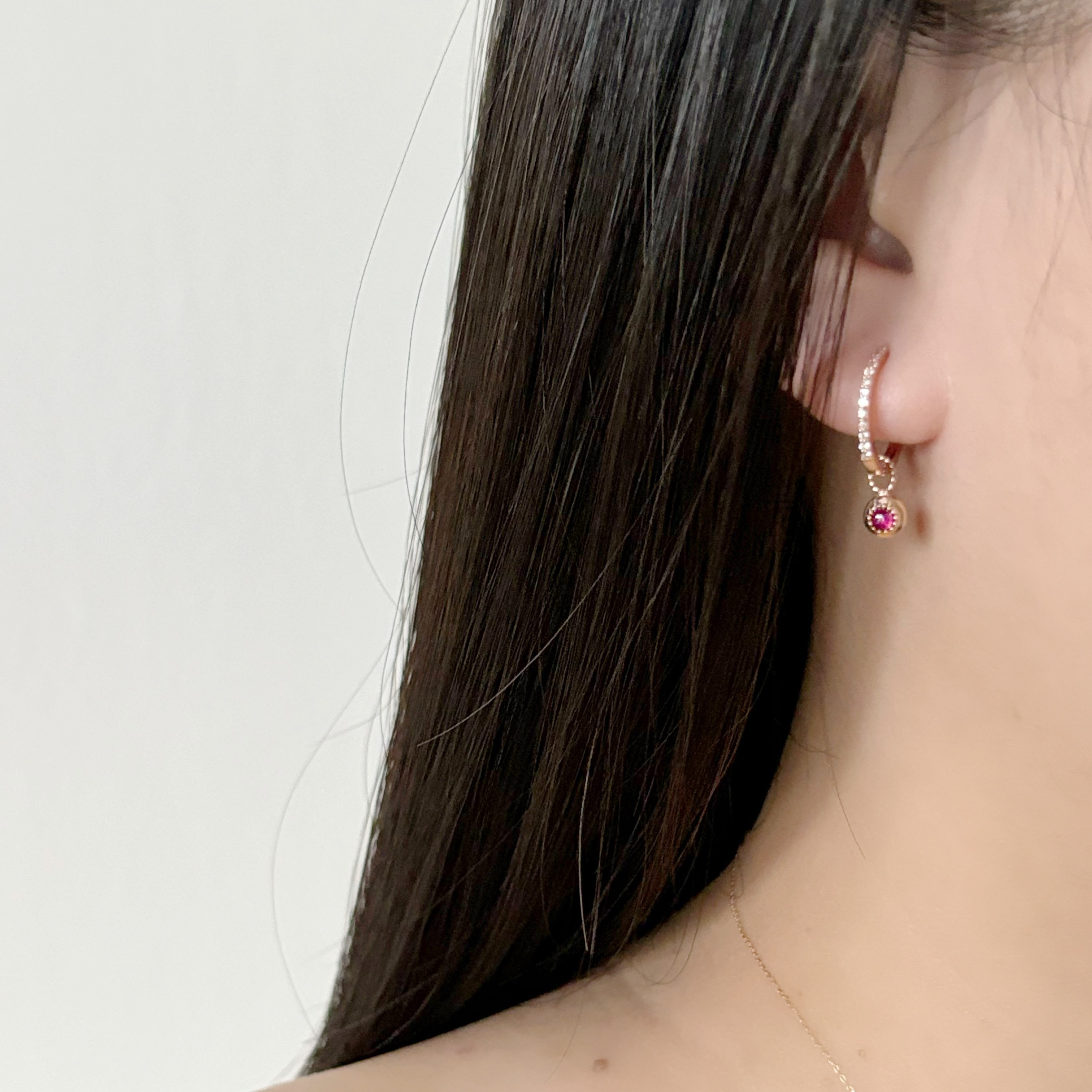 14k復古光面小圓紅寶石耳墜