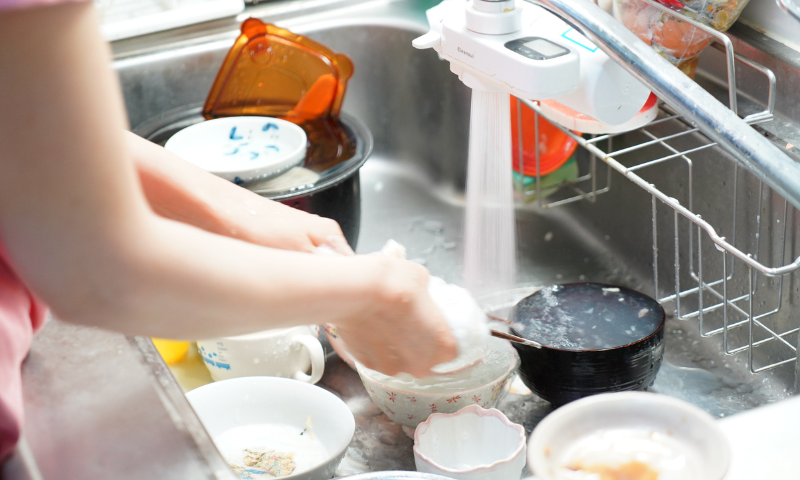 洗碗洗不乾淨怎麼辦？四個洗碗技巧避免細菌吃下肚