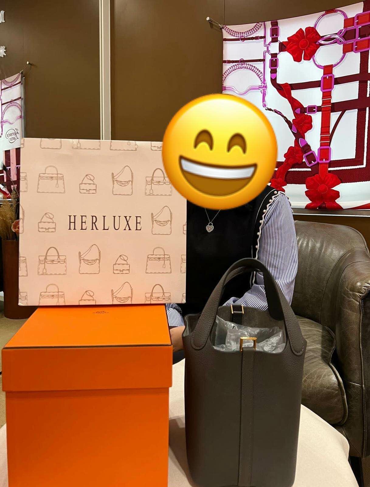 【 感謝支持 】爽快靚靚來shopping🥳 爽快抱走P18石墨灰🤩 靚靚對HERLUXE信心🈵🈵 大讚HERLUXE服務態度好😍 對整個購物體驗十分滿意❤️ 多謝你嘅支持與信任🫶💪