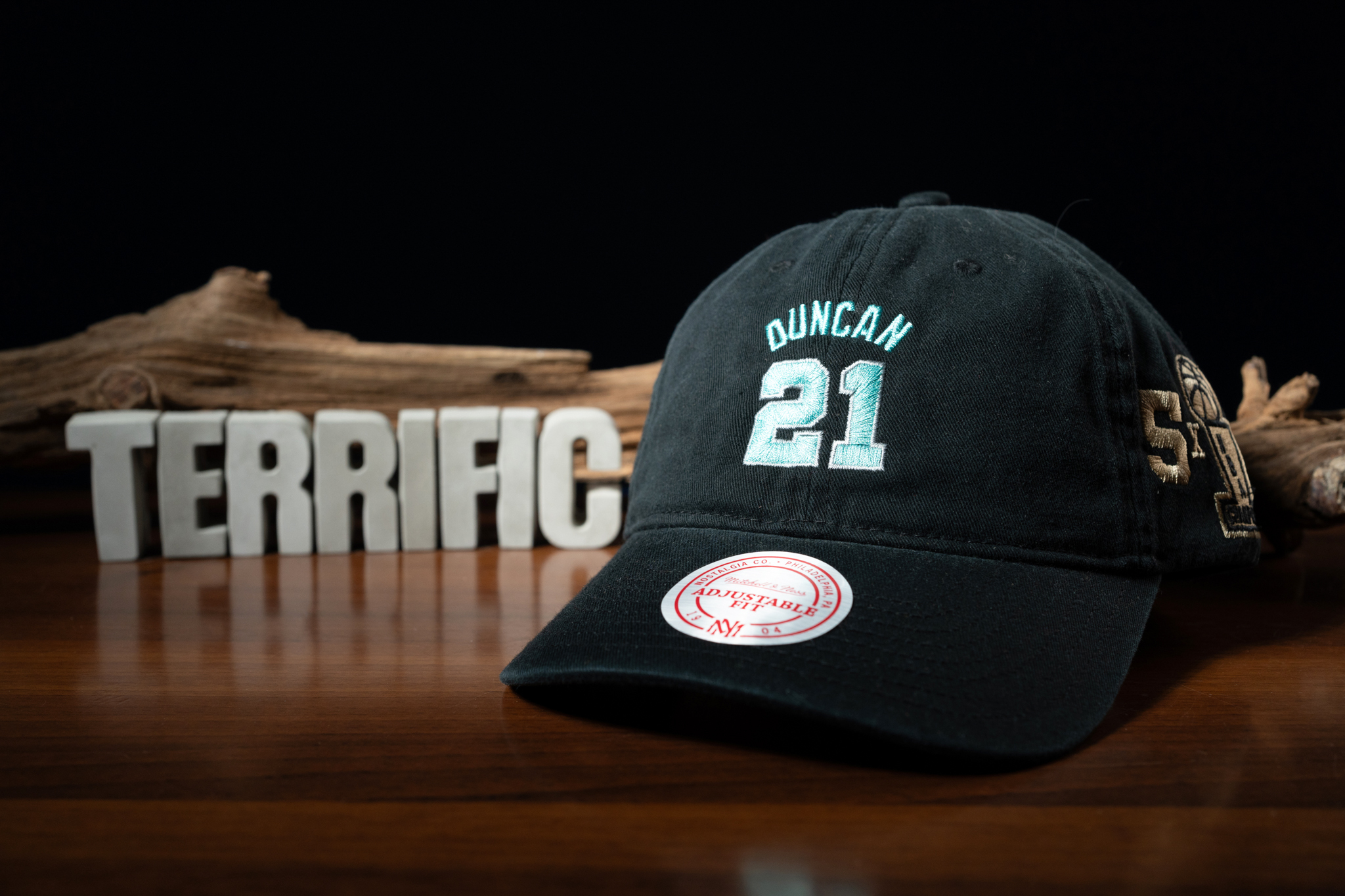 NBA帽子 San Antonio Spurs 聖安東尼奧馬刺 Tim Duncan 五冠 #21 老帽 M&N 可調式 全新