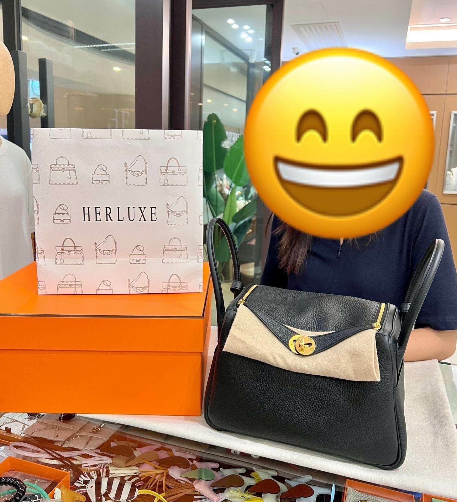 【 感謝支持 】爽快靚靚walk in來買L26黑金🖤🔑 靚靚大讚HERLUXE服務好👍🏻 價錢抵買💸 又有現貨🤩 即刻拍板埋單抱走🎉 靚靚搵咗呢隻好耐☺️ 好開心在我哋買到心頭好💕 多謝你嘅支持與信任🫶💪