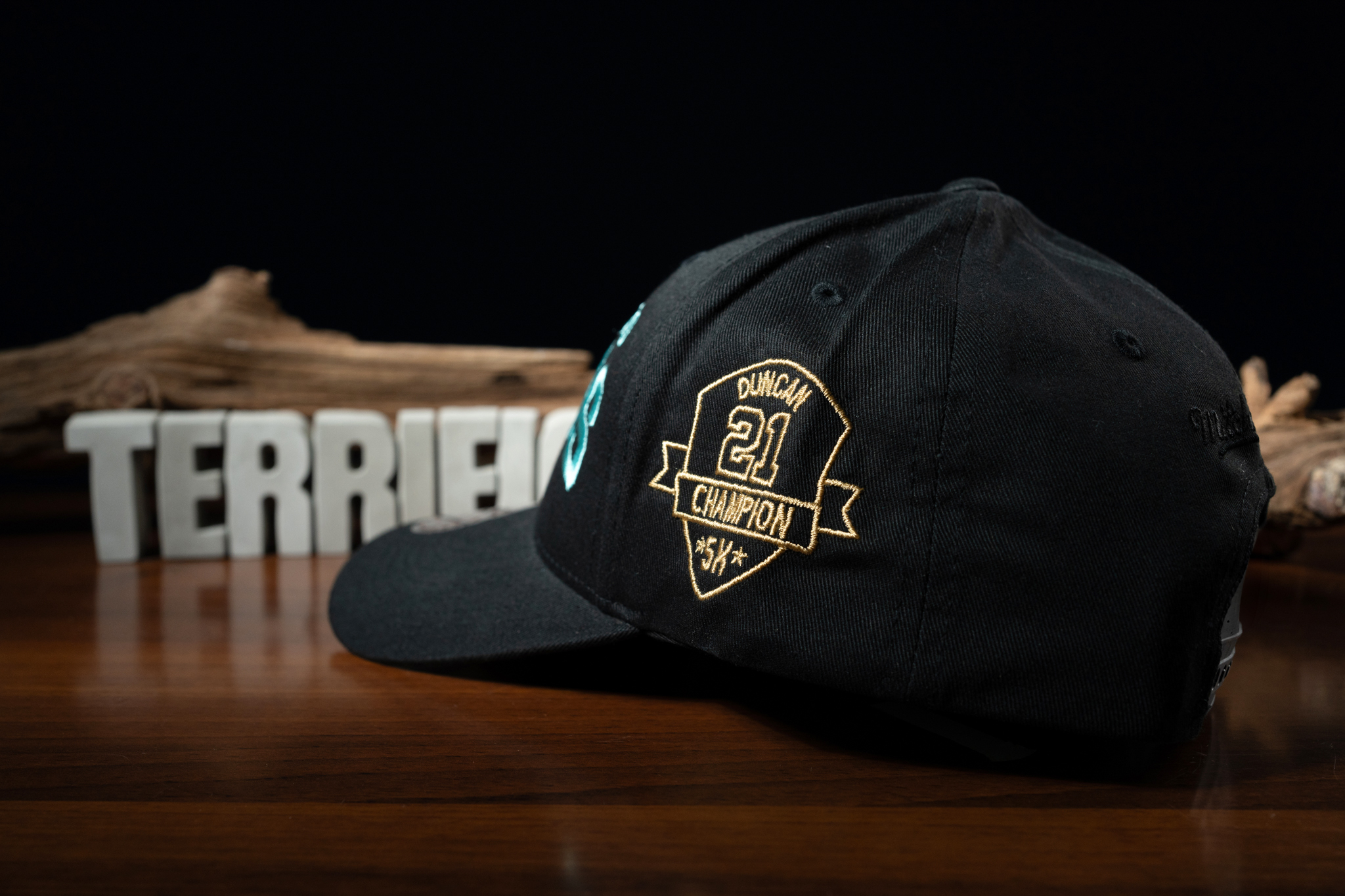 NBA帽子 San Antonio Spurs 聖安東尼奧馬刺 Tim Duncan 五冠紀念章 老帽 M&N 可調式 全新